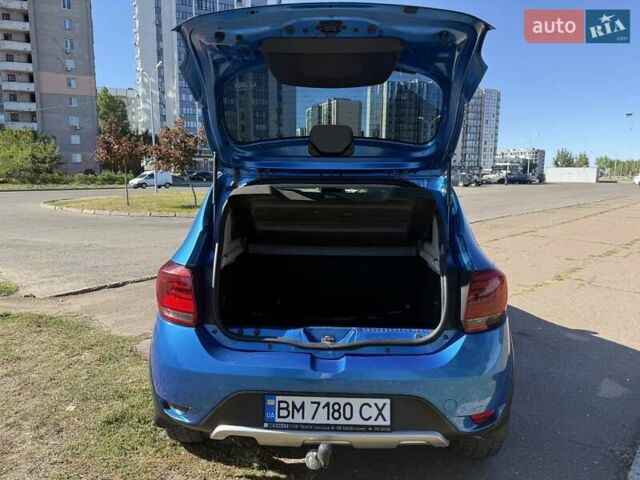 Синий Рено Сандеро, объемом двигателя 1.46 л и пробегом 150 тыс. км за 9700 $, фото 9 на Automoto.ua