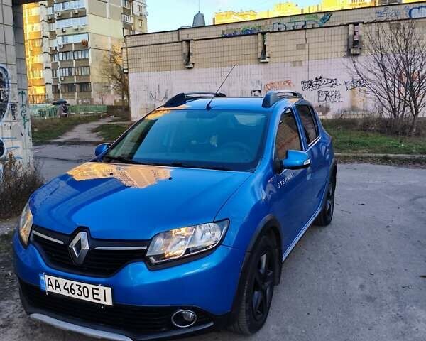 Синий Рено Сандеро, объемом двигателя 1.46 л и пробегом 122 тыс. км за 10200 $, фото 2 на Automoto.ua