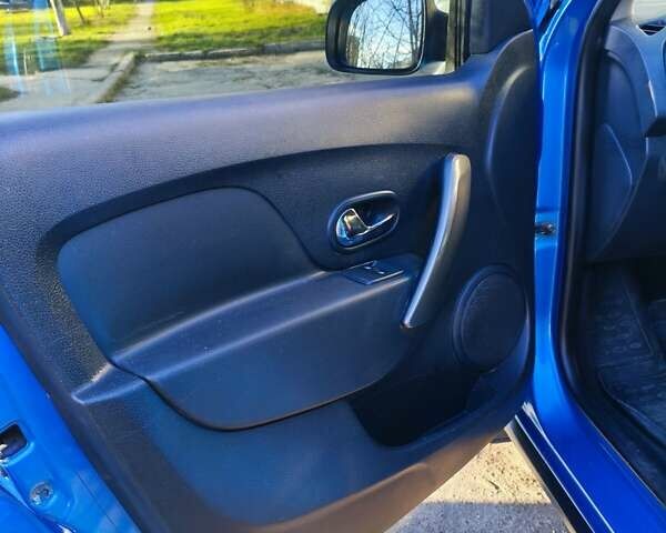 Синий Рено Сандеро, объемом двигателя 1.46 л и пробегом 122 тыс. км за 10200 $, фото 26 на Automoto.ua