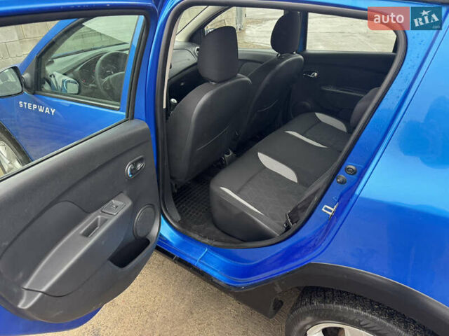 Синий Рено Сандеро, объемом двигателя 1.46 л и пробегом 199 тыс. км за 7550 $, фото 13 на Automoto.ua