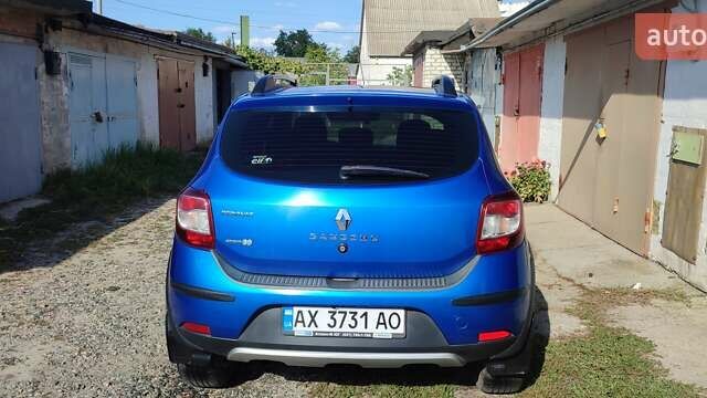 Синий Рено Сандеро, объемом двигателя 1.46 л и пробегом 92 тыс. км за 8300 $, фото 2 на Automoto.ua