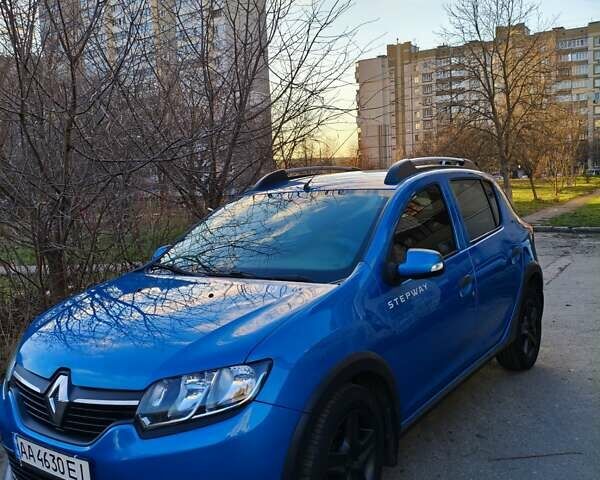 Синий Рено Сандеро, объемом двигателя 1.46 л и пробегом 122 тыс. км за 10200 $, фото 1 на Automoto.ua
