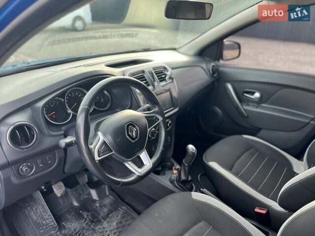 Синій Рено Сандеро, об'ємом двигуна 0.9 л та пробігом 160 тис. км за 7590 $, фото 6 на Automoto.ua