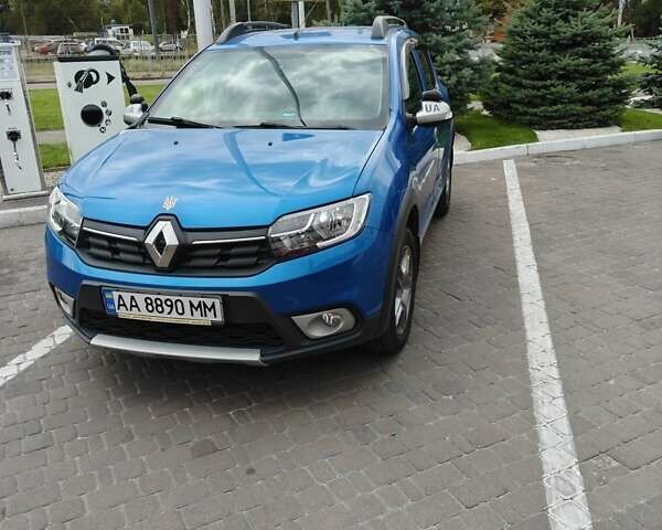 Синий Рено Сандеро, объемом двигателя 1.46 л и пробегом 62 тыс. км за 12500 $, фото 7 на Automoto.ua