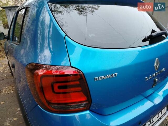Синий Рено Сандеро, объемом двигателя 0.9 л и пробегом 100 тыс. км за 8700 $, фото 12 на Automoto.ua