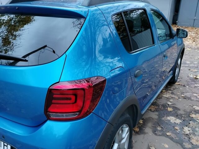 Синий Рено Сандеро, объемом двигателя 0.9 л и пробегом 98 тыс. км за 9000 $, фото 18 на Automoto.ua