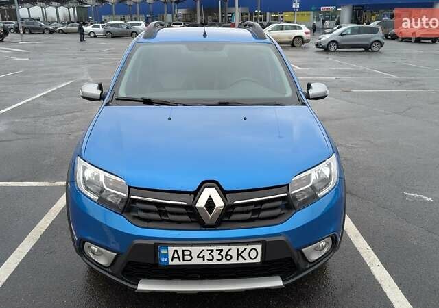 Синий Рено Сандеро, объемом двигателя 1.46 л и пробегом 94 тыс. км за 10800 $, фото 1 на Automoto.ua