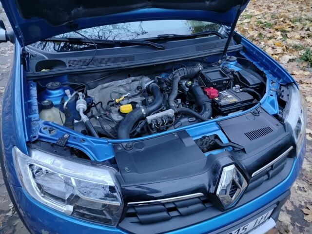 Синий Рено Сандеро, объемом двигателя 0.9 л и пробегом 98 тыс. км за 9000 $, фото 6 на Automoto.ua