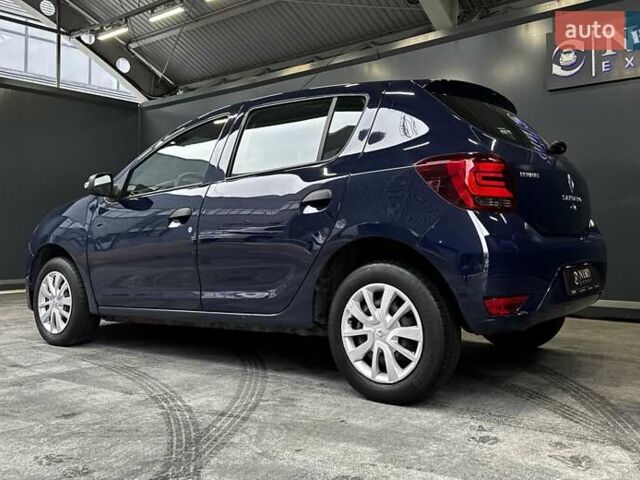 Синий Рено Сандеро, объемом двигателя 1.5 л и пробегом 103 тыс. км за 8200 $, фото 8 на Automoto.ua