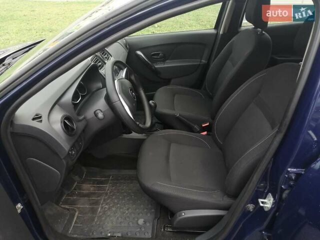 Синій Рено Сандеро, об'ємом двигуна 1.46 л та пробігом 133 тис. км за 8300 $, фото 12 на Automoto.ua