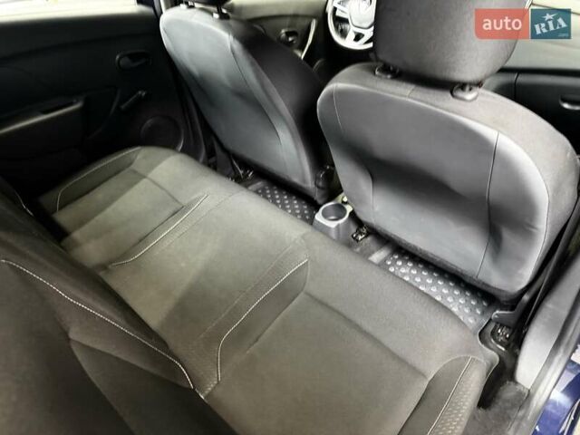 Синий Рено Сандеро, объемом двигателя 1.5 л и пробегом 135 тыс. км за 8500 $, фото 32 на Automoto.ua