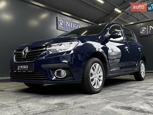 Синий Рено Сандеро, объемом двигателя 1.5 л и пробегом 103 тыс. км за 8200 $, фото 4 на Automoto.ua