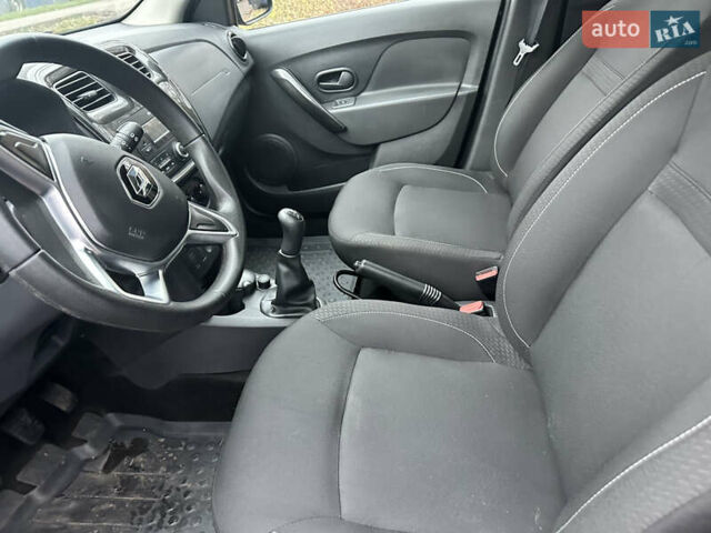 Синий Рено Сандеро, объемом двигателя 1.46 л и пробегом 105 тыс. км за 8300 $, фото 9 на Automoto.ua