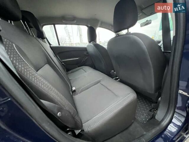 Синий Рено Сандеро, объемом двигателя 1.46 л и пробегом 97 тыс. км за 9202 $, фото 17 на Automoto.ua