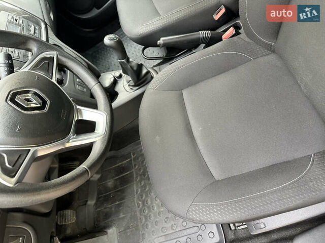 Рено Сандеро 2019 в Киеве на Automoto.ua Синий Рено Сандеро, объемом двигателя 1.46 л и пробегом 133 тыс. км за 8300 $, фото 9 на Automoto.ua