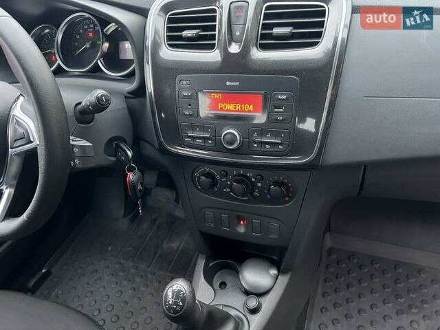 Синий Рено Сандеро, объемом двигателя 1.46 л и пробегом 97 тыс. км за 9202 $, фото 23 на Automoto.ua