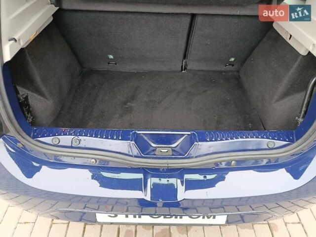 Рено Сандеро 2019 в Виннице на Automoto.ua Синий Рено Сандеро, объемом двигателя 1.46 л и пробегом 113 тыс. км за 8900 $, фото 68 на Automoto.ua