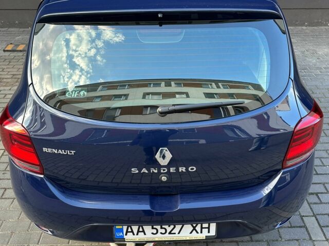 Синій Рено Сандеро, об'ємом двигуна 1 л та пробігом 71 тис. км за 7425 $, фото 19 на Automoto.ua