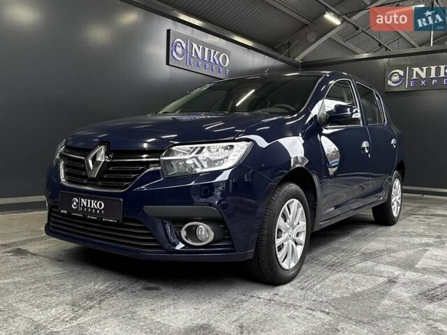 Синий Рено Сандеро, объемом двигателя 1.5 л и пробегом 103 тыс. км за 8200 $, фото 2 на Automoto.ua