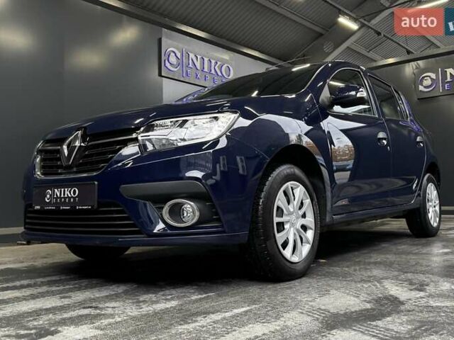 Синий Рено Сандеро, объемом двигателя 1.5 л и пробегом 33 тыс. км за 9700 $, фото 4 на Automoto.ua