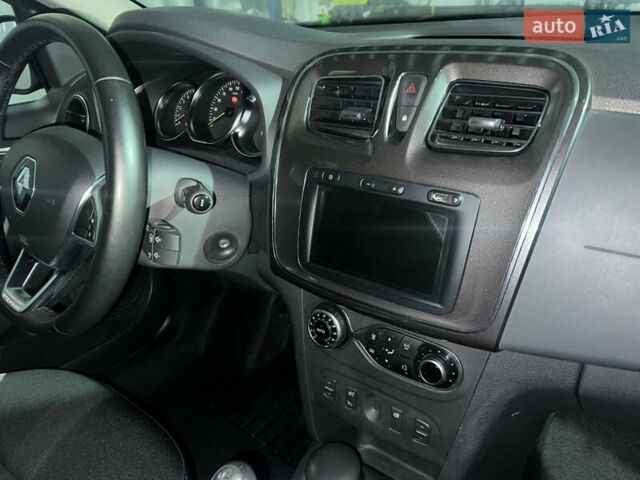 Синій Рено Сандеро, об'ємом двигуна 1.46 л та пробігом 56 тис. км за 11999 $, фото 8 на Automoto.ua