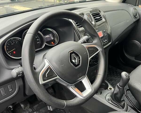 Рено Сандеро 2019 в Киеве на Automoto.ua Синий Рено Сандеро, объемом двигателя 1.46 л и пробегом 71 тыс. км за 9008 $, фото 15 на Automoto.ua