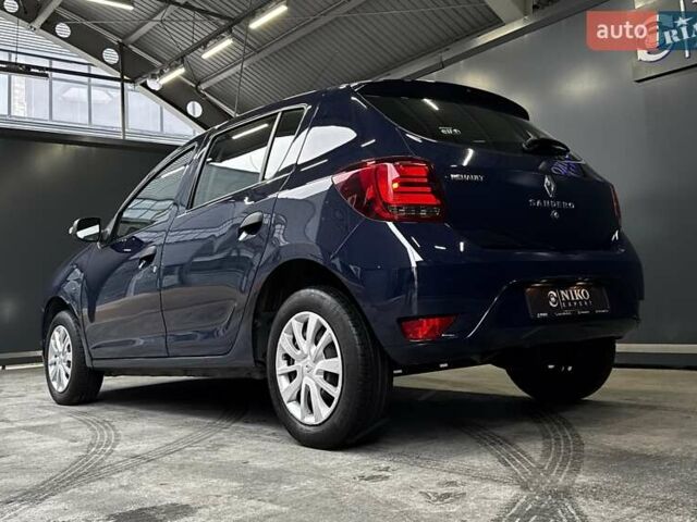 Синий Рено Сандеро, объемом двигателя 1.5 л и пробегом 103 тыс. км за 8200 $, фото 10 на Automoto.ua