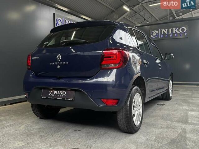 Синий Рено Сандеро, объемом двигателя 1.5 л и пробегом 135 тыс. км за 8500 $, фото 14 на Automoto.ua