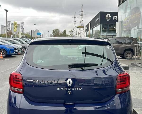 Рено Сандеро 2019 в Киеве на Automoto.ua Синий Рено Сандеро, объемом двигателя 1.46 л и пробегом 71 тыс. км за 9008 $, фото 6 на Automoto.ua