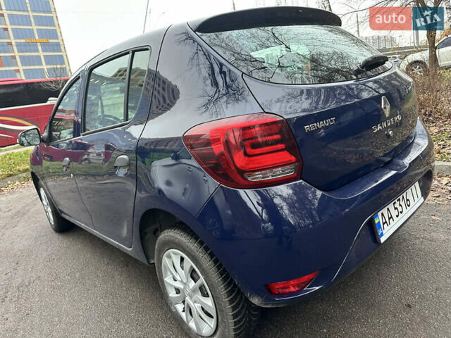Синий Рено Сандеро, объемом двигателя 1.46 л и пробегом 105 тыс. км за 8300 $, фото 5 на Automoto.ua