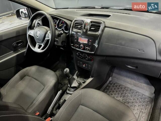 Синий Рено Сандеро, объемом двигателя 1.5 л и пробегом 33 тыс. км за 9700 $, фото 28 на Automoto.ua