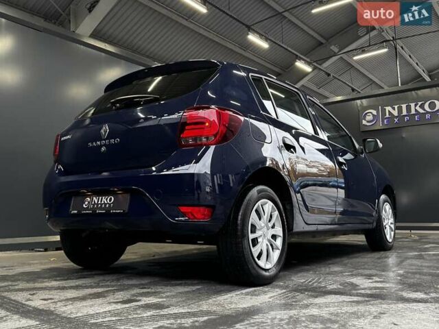 Синий Рено Сандеро, объемом двигателя 1.5 л и пробегом 33 тыс. км за 9700 $, фото 15 на Automoto.ua