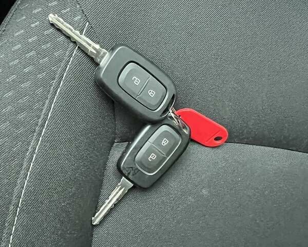 Синій Рено Сандеро, об'ємом двигуна 1.46 л та пробігом 43 тис. км за 9853 $, фото 31 на Automoto.ua