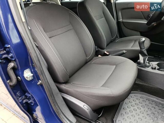 Рено Сандеро 2019 в Виннице на Automoto.ua Синий Рено Сандеро, объемом двигателя 1.46 л и пробегом 113 тыс. км за 8900 $, фото 55 на Automoto.ua