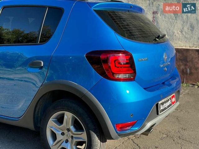Рено Сандеро 2020 в Виннице на Automoto.ua Синий Рено Сандеро, объемом двигателя 1.5 л и пробегом 56 тыс. км за 13190 $, фото 9 на Automoto.ua