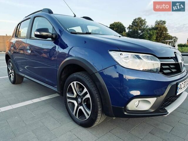 Синий Рено Сандеро, объемом двигателя 0.9 л и пробегом 59 тыс. км за 10450 $, фото 9 на Automoto.ua