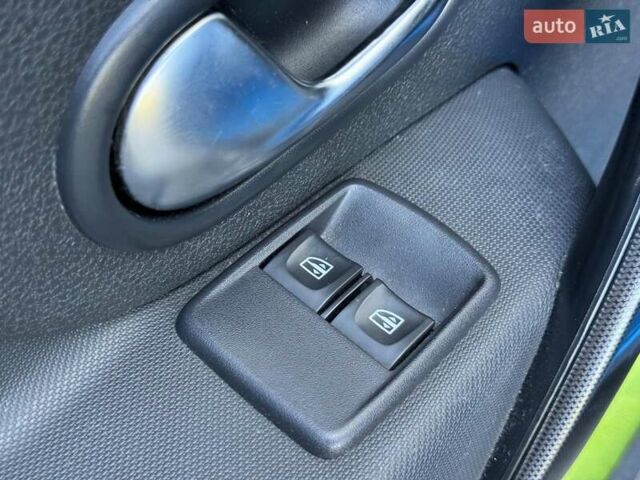 Рено Сандеро 2020 в Виннице на Automoto.ua Синий Рено Сандеро, объемом двигателя 1.5 л и пробегом 56 тыс. км за 13190 $, фото 14 на Automoto.ua