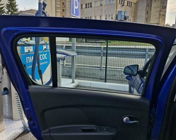 Синий Рено Сандеро, объемом двигателя 0.9 л и пробегом 53 тыс. км за 12000 $, фото 34 на Automoto.ua