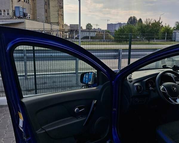 Синий Рено Сандеро, объемом двигателя 0.9 л и пробегом 53 тыс. км за 12000 $, фото 28 на Automoto.ua