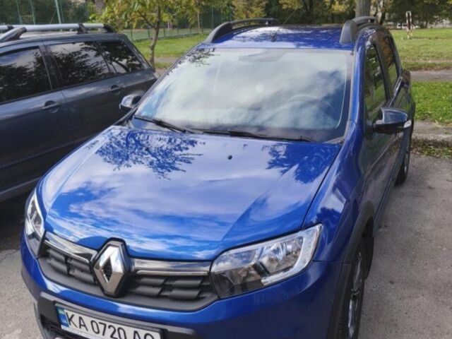 Синий Рено Сандеро, объемом двигателя 1.5 л и пробегом 42 тыс. км за 15000 $, фото 1 на Automoto.ua