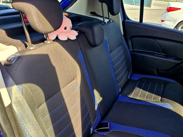 Синий Рено Сандеро, объемом двигателя 0.9 л и пробегом 58 тыс. км за 12000 $, фото 7 на Automoto.ua