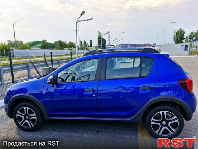 Синий Рено Сандеро, объемом двигателя 0.9 л и пробегом 58 тыс. км за 12000 $, фото 5 на Automoto.ua