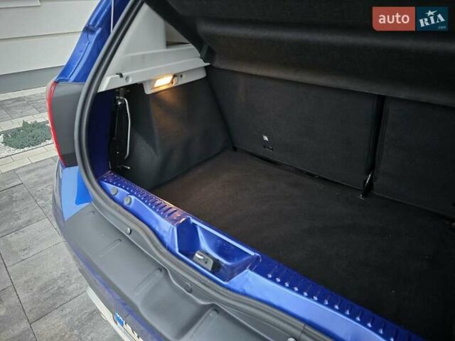 Синий Рено Сандеро, объемом двигателя 0.9 л и пробегом 17 тыс. км за 10300 $, фото 32 на Automoto.ua