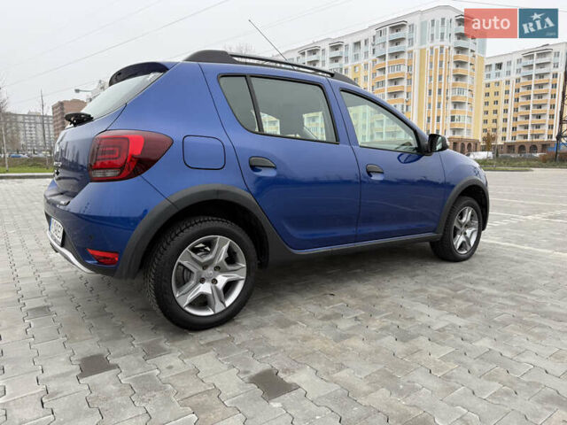 Синій Рено Сандеро, об'ємом двигуна 0.9 л та пробігом 17 тис. км за 9650 $, фото 5 на Automoto.ua