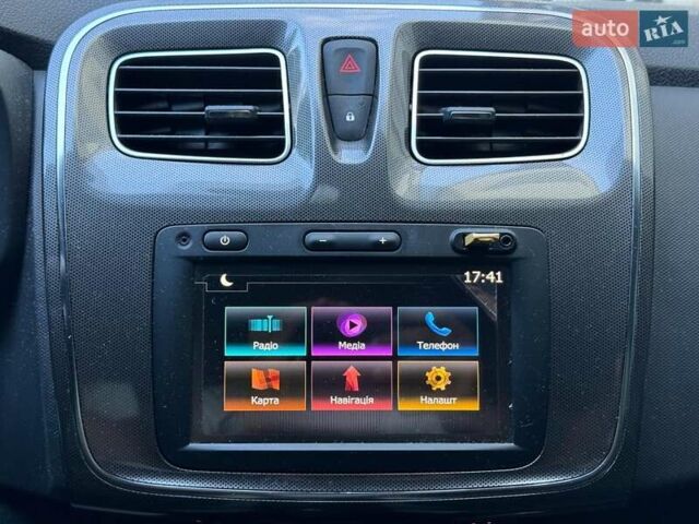 Рено Сандеро 2020 в Виннице на Automoto.ua Синий Рено Сандеро, объемом двигателя 1.5 л и пробегом 56 тыс. км за 13190 $, фото 28 на Automoto.ua