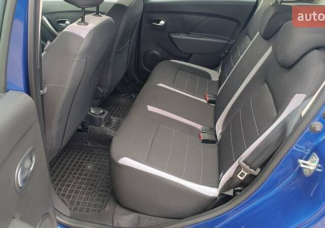 Синий Рено Сандеро, объемом двигателя 0.9 л и пробегом 48 тыс. км за 11282 $, фото 10 на Automoto.ua