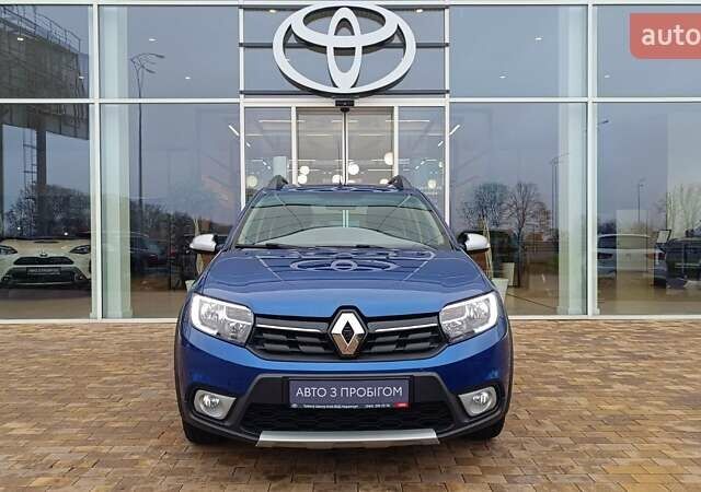 Синий Рено Сандеро, объемом двигателя 0.9 л и пробегом 48 тыс. км за 11282 $, фото 4 на Automoto.ua