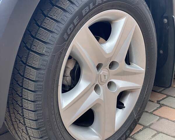 Синій Рено Сандеро, об'ємом двигуна 1.6 л та пробігом 24 тис. км за 11600 $, фото 18 на Automoto.ua
