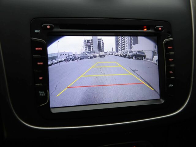 Синий Рено Сандеро, объемом двигателя 1.5 л и пробегом 92 тыс. км за 9800 $, фото 15 на Automoto.ua