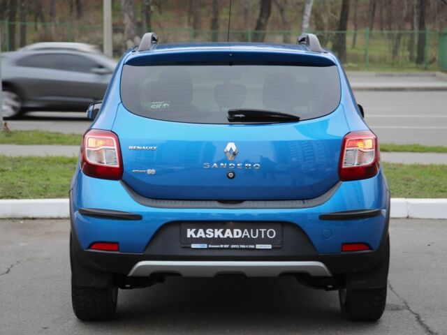 Синий Рено Сандеро, объемом двигателя 1.5 л и пробегом 92 тыс. км за 9800 $, фото 4 на Automoto.ua